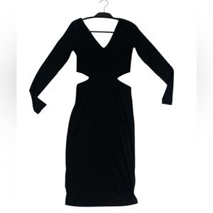 AFRM Ribbed CutOut Longsleeve‎ Black V-Neck Dreas